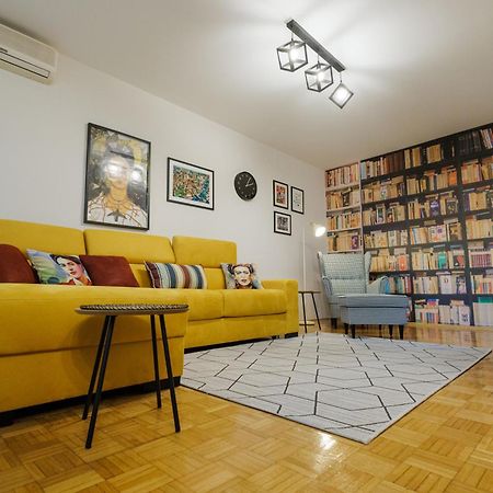 Sava Centar 1-Bedroom Apartments In The Heart Of New Белград Екстер'єр фото